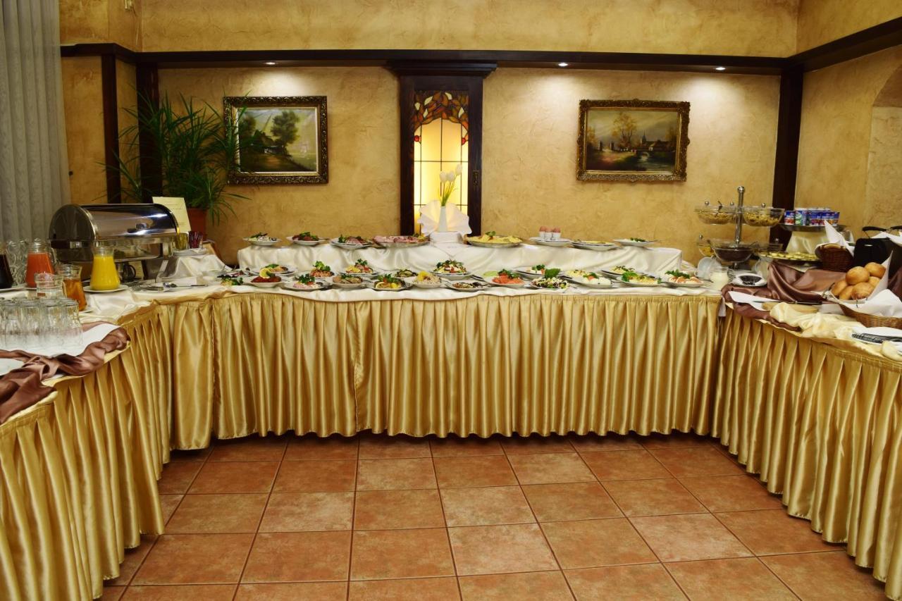 Stary Toruń Hotel Retman מראה חיצוני תמונה