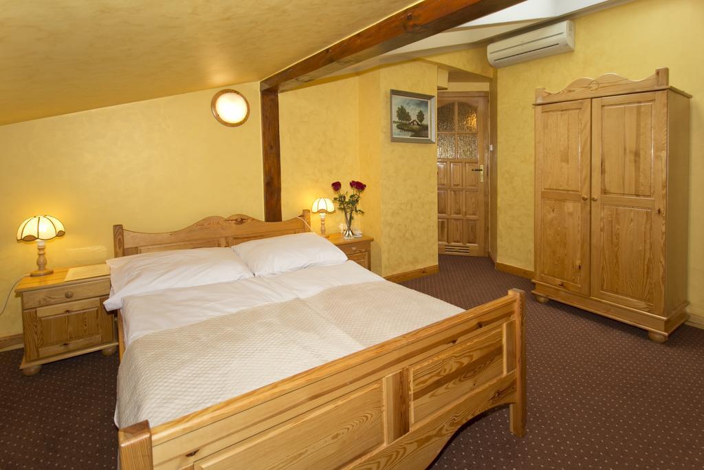 Stary Toruń Hotel Retman מראה חיצוני תמונה