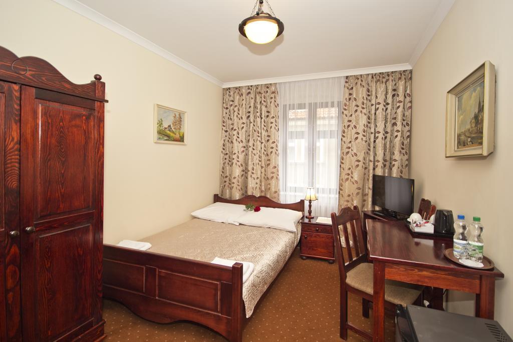 Stary Toruń Hotel Retman מראה חיצוני תמונה