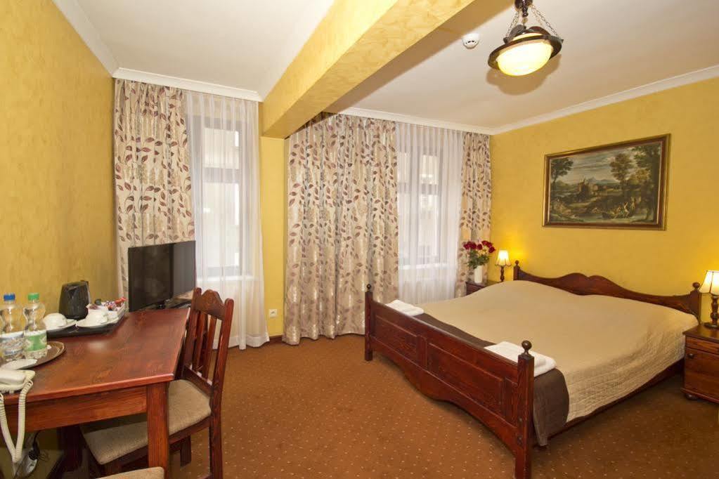 Stary Toruń Hotel Retman מראה חיצוני תמונה
