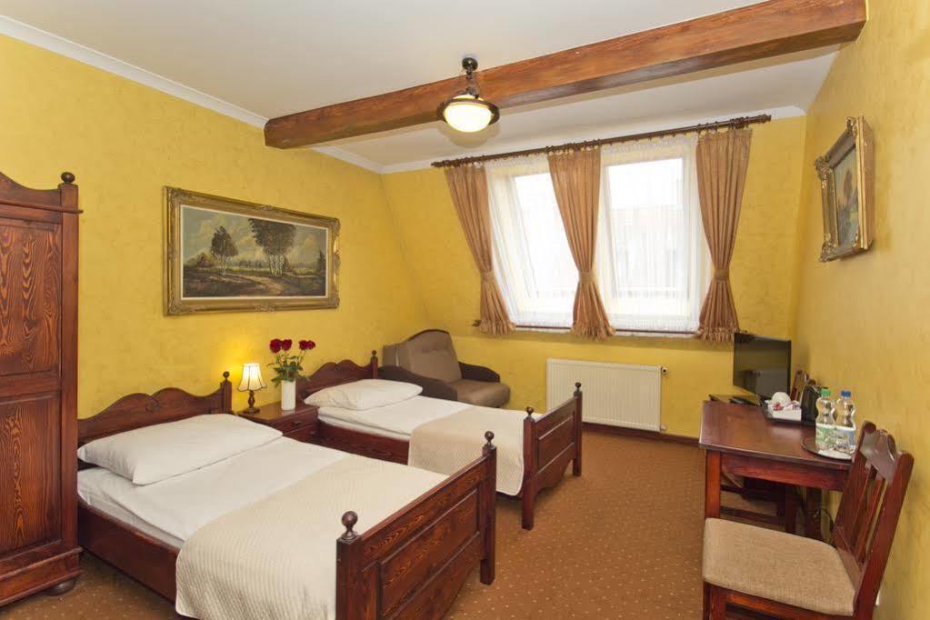 Stary Toruń Hotel Retman מראה חיצוני תמונה